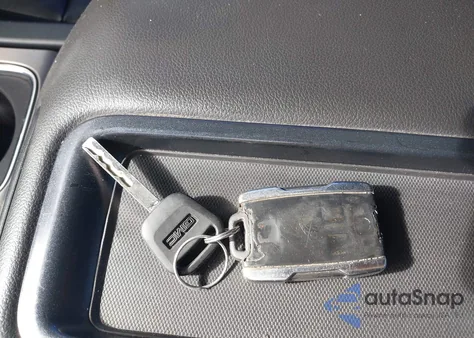 2015 GMC Sierra 1500 Slt z USA, uszkodzony, nr VIN 3GTU2VEC2FG141443